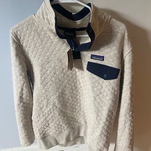 Patagonia womens pull over